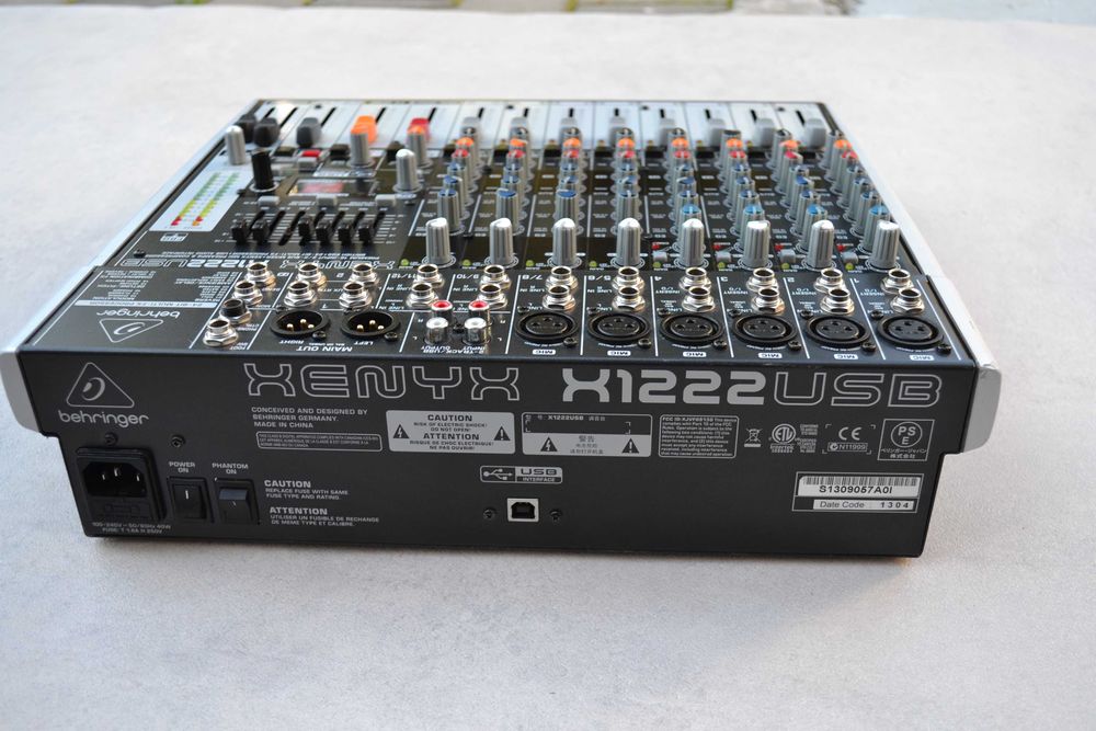 Mixer Behringer XENYX X1222USB