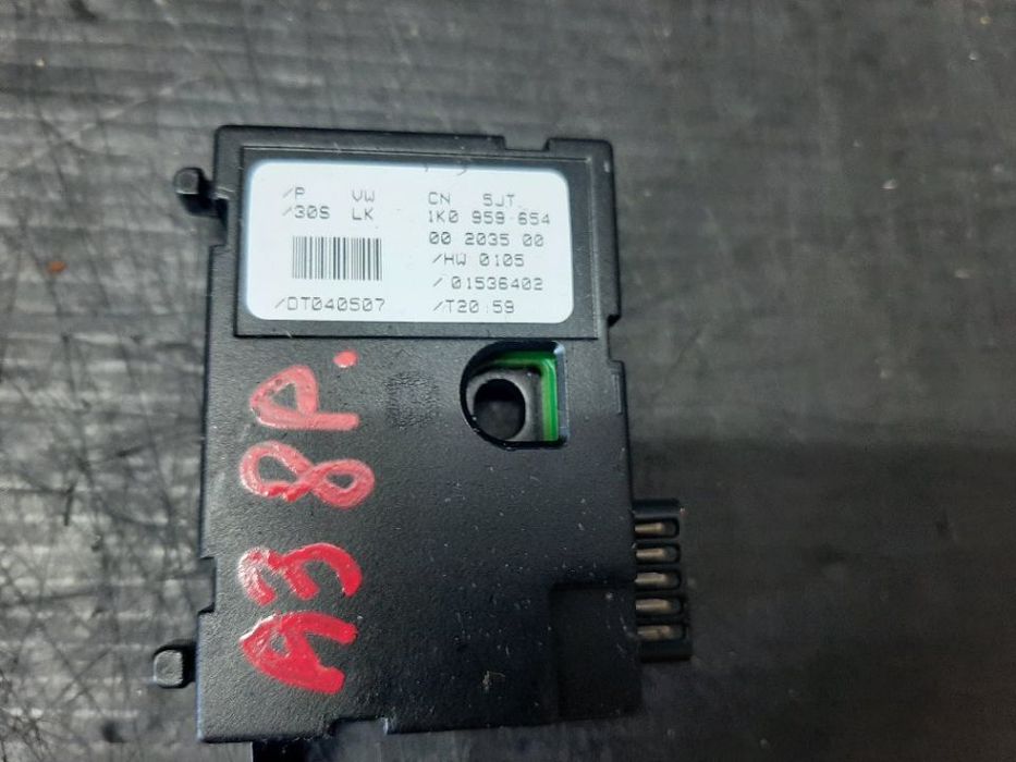 Senzor unghi volan audi a3 8p 1k0959654 00203500