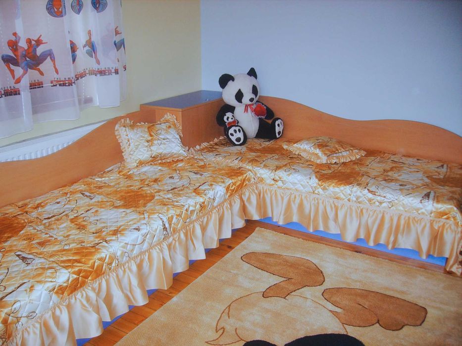 Две ъглови легла с ракла