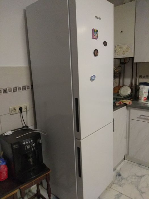 Frigider MIELE Dyna Cool