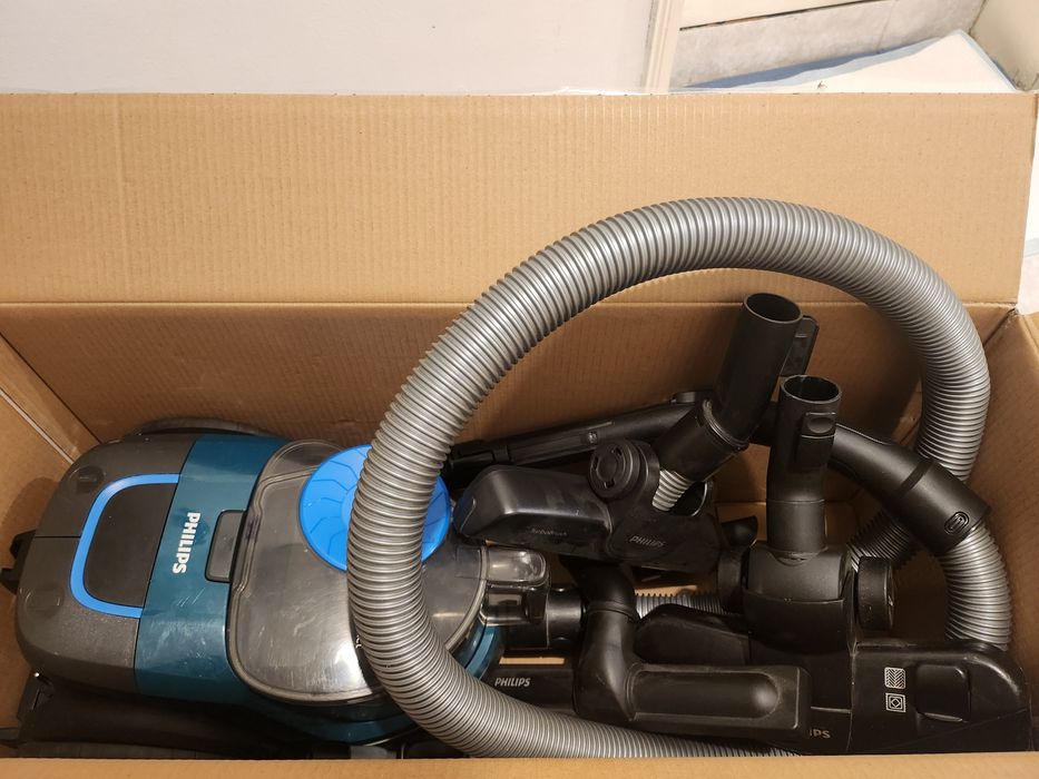 Прахосмукачка Филипс