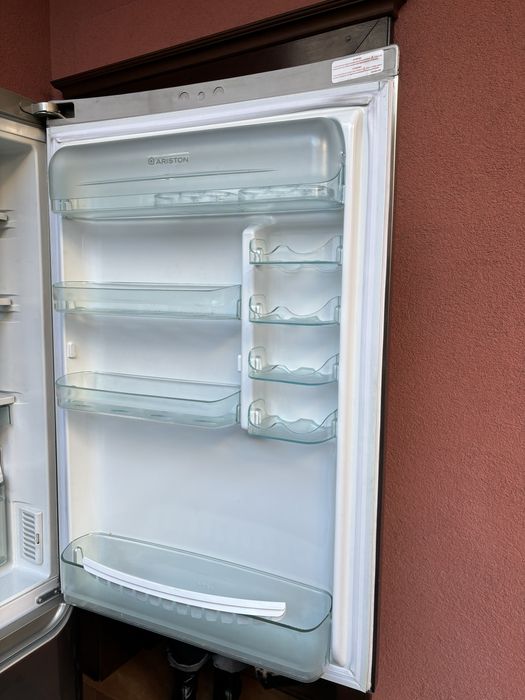 Хладилник Ariston/Аристон