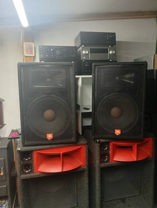 Професионални тонколони 15-ки JBL JRX-100