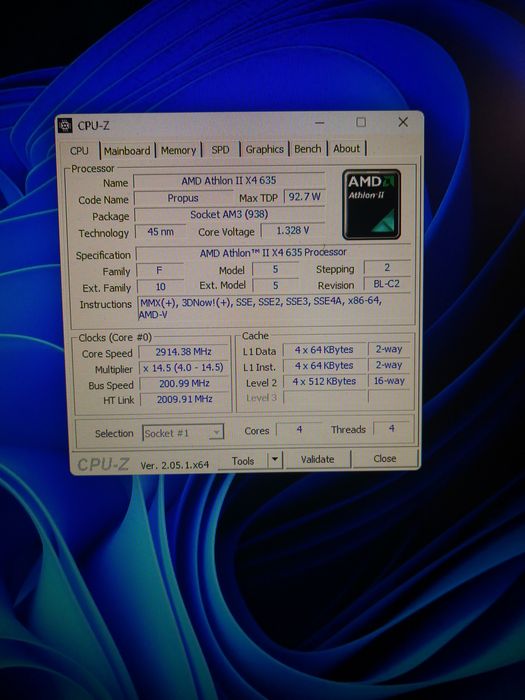 Настолен компютър AMD Athlon II x4 635