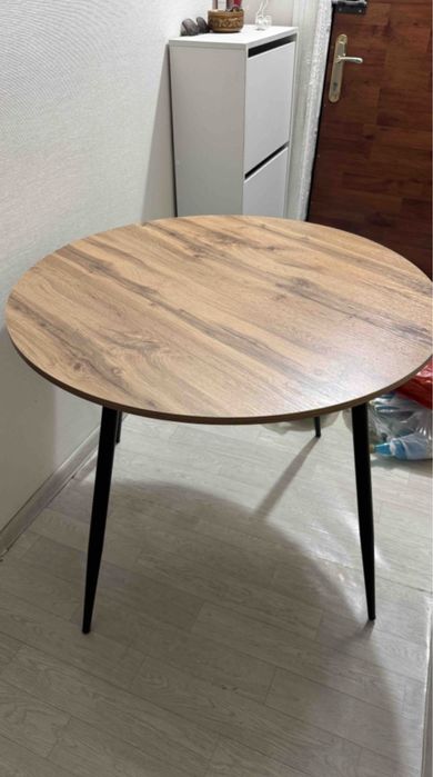 Стол кухонный 18.000 тг