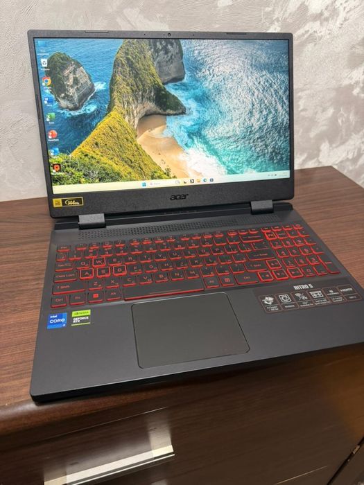 Acer Nitro 2023г (Core i7-12700H 14 ядерный, Nvidia RTX 3050, 16/512)