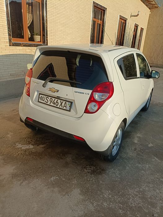 Spark sotiladi 2 poz xolati a'lo yili 2015