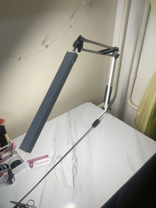 Лампа с регулируемой подсветкой