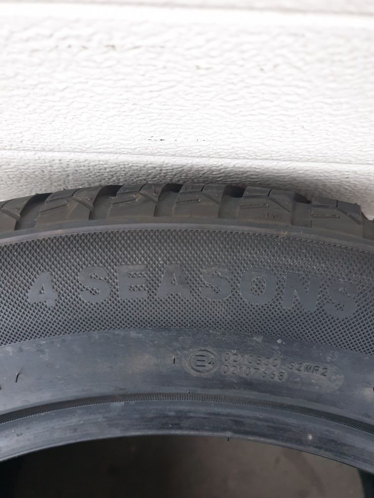 Всесезони гуми 2 броя BERLIN TIRES 4Seasons 235 55 R19 дот 0922