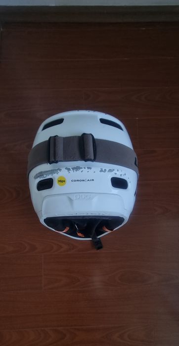 Vând Casca Poc Coron Air Spin Fiber Glass