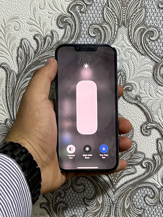 Iphone 13 pro ideal holatda