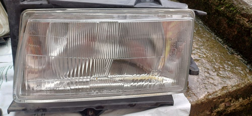 Volkswagen Passat b3 фарове