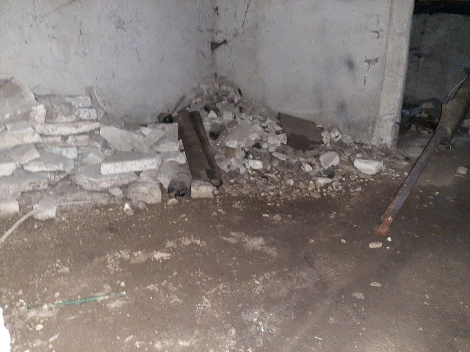 Curățenie subsoluri blocuri.