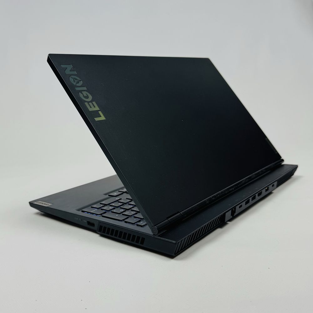 Lenovo Legion 5/15,6” 120Hz IPS/i5-10300H/GTX 1650 Ti/16GB DDR4/512GB