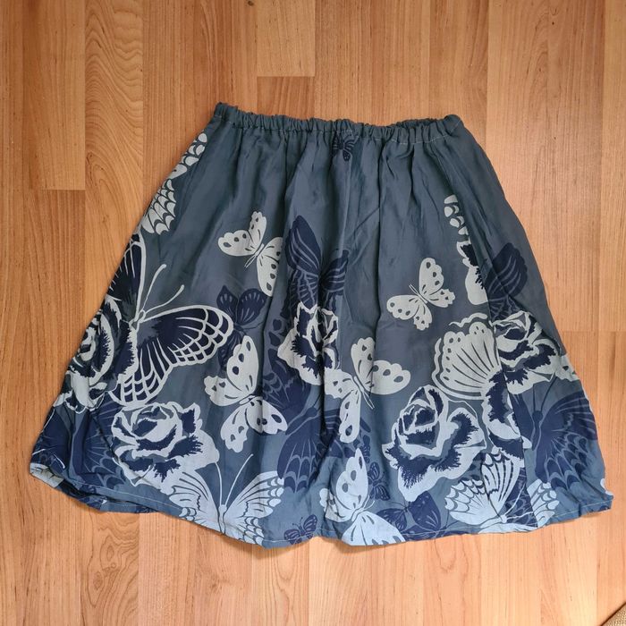 Fusta dama albastra cu model