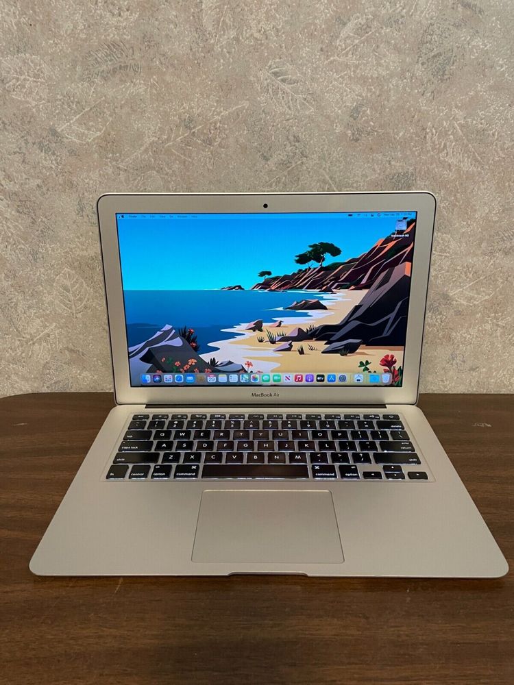 Apple macBook air 13