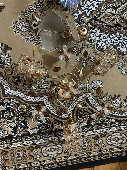 Продаю 3 люстры — ВСЕГО за 7000₸! Успей забрать выгодно!