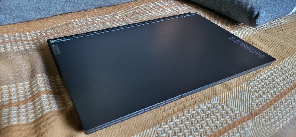 Lenova legion 5 15imh6