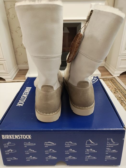 Продавам дамски ботуши  Birkenstock