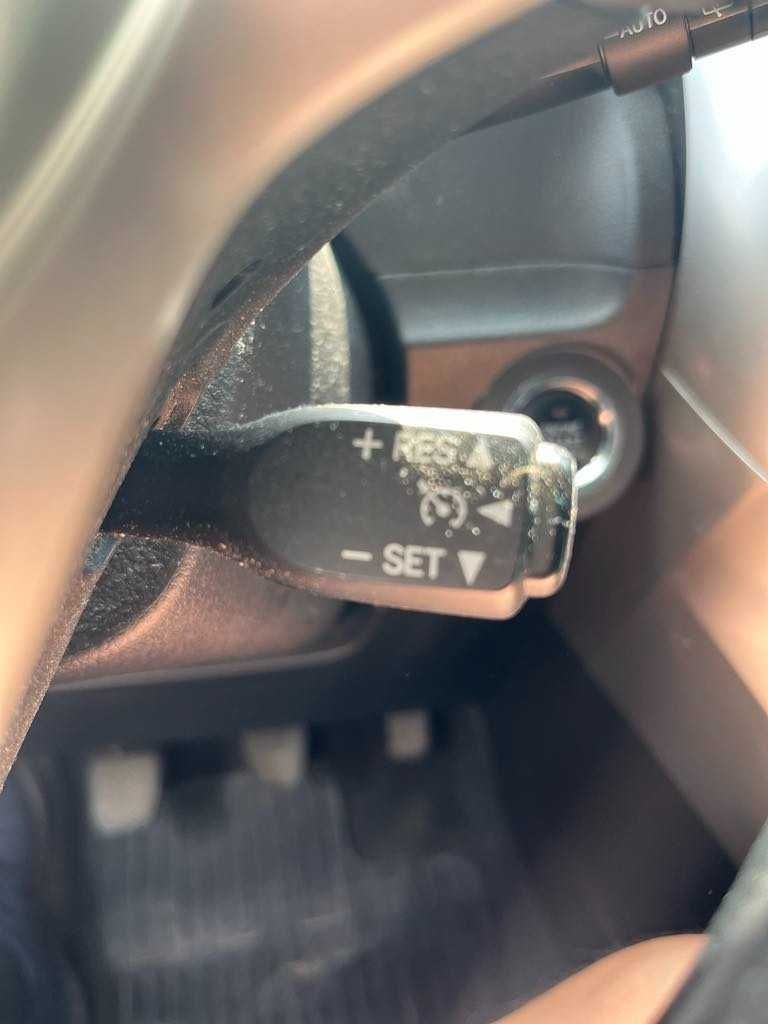 Toyota Corolla Verso 2011 г. - 126к.с