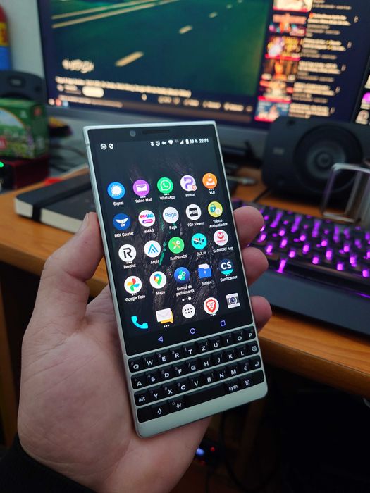 Blackberry key2 silver 64gb 6 ram