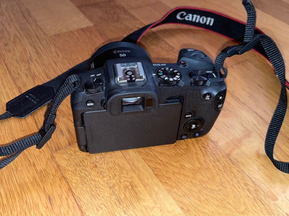 Canon EOS RP + RF 50mm f/1.8
