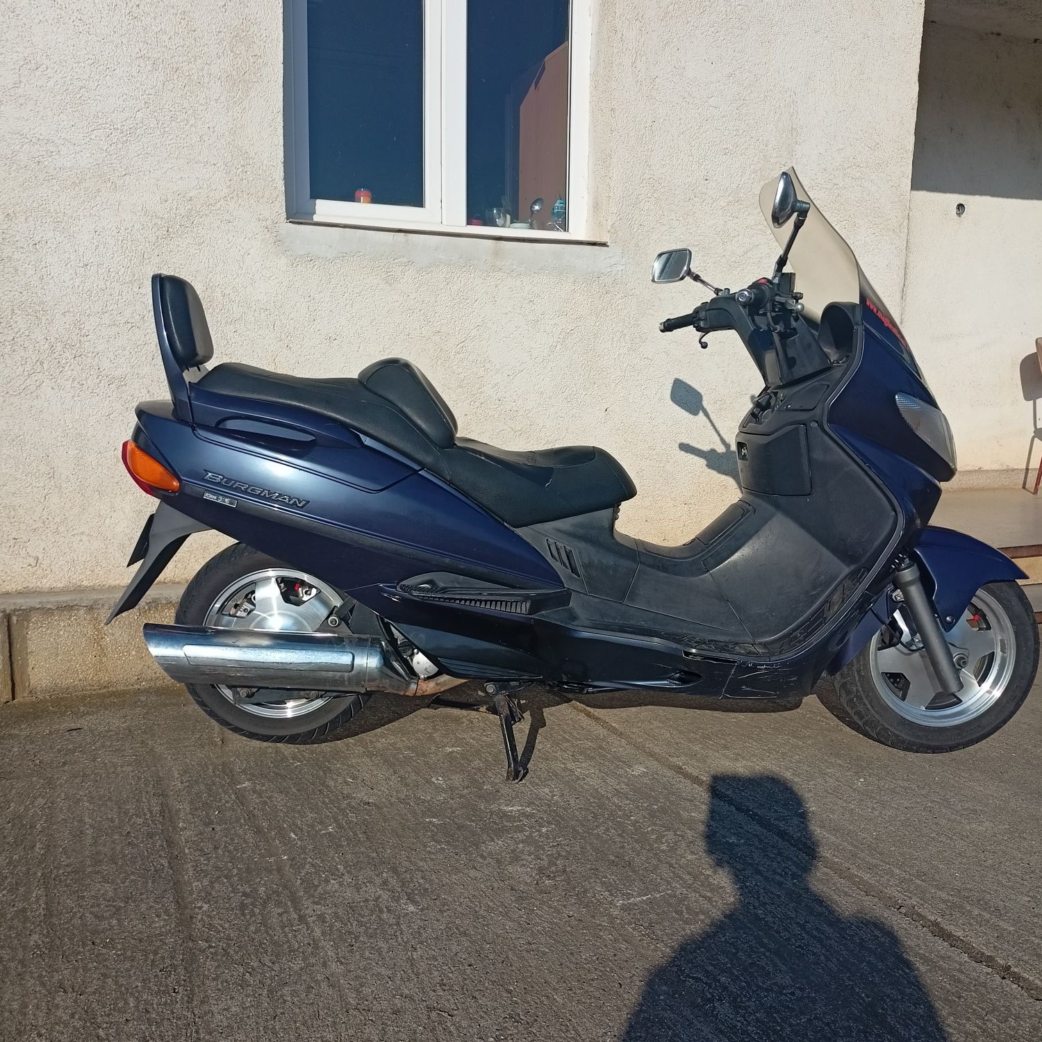 Suzuki Burgman 400