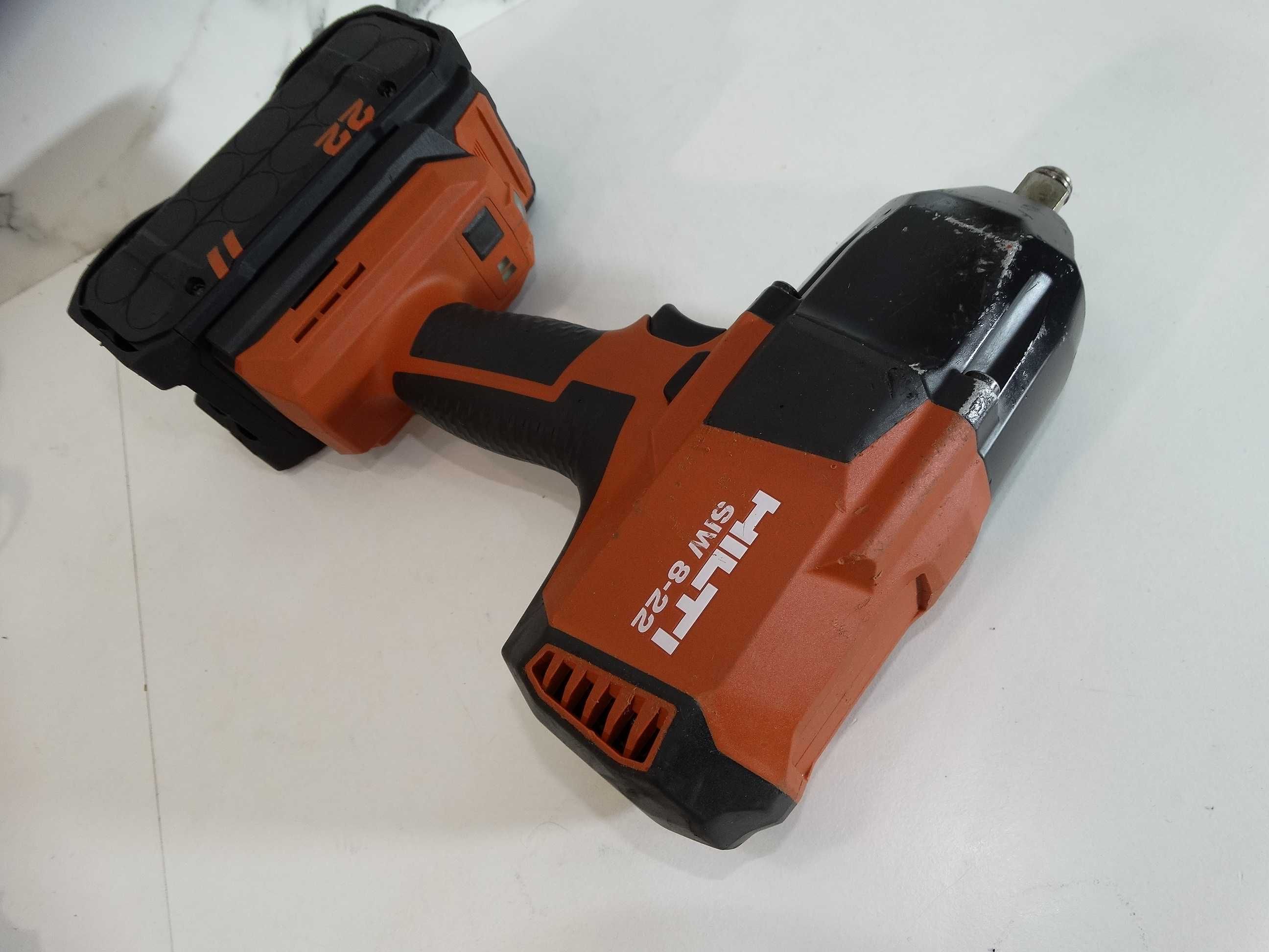2024  Hilti SIW 8 - 22 / Nuron / 2 x 8.0 Ah - Мощен гайковерт 1000 Nm