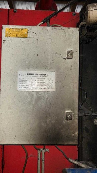 De vanzare uscatoare 100 mc complet cu centrala