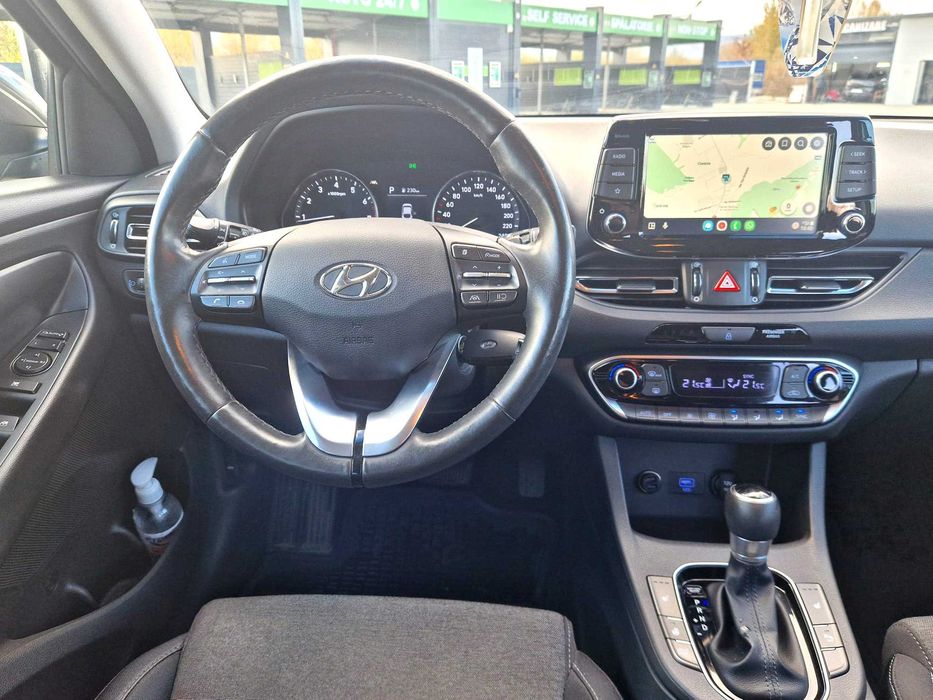 Hyundai i30 Fastback Mildhybrid Highway