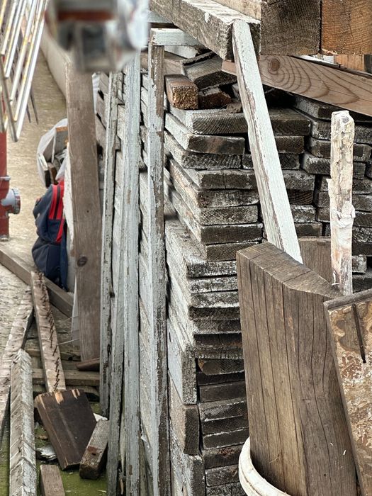 FOARTE  ok pentru a face caldura lemne