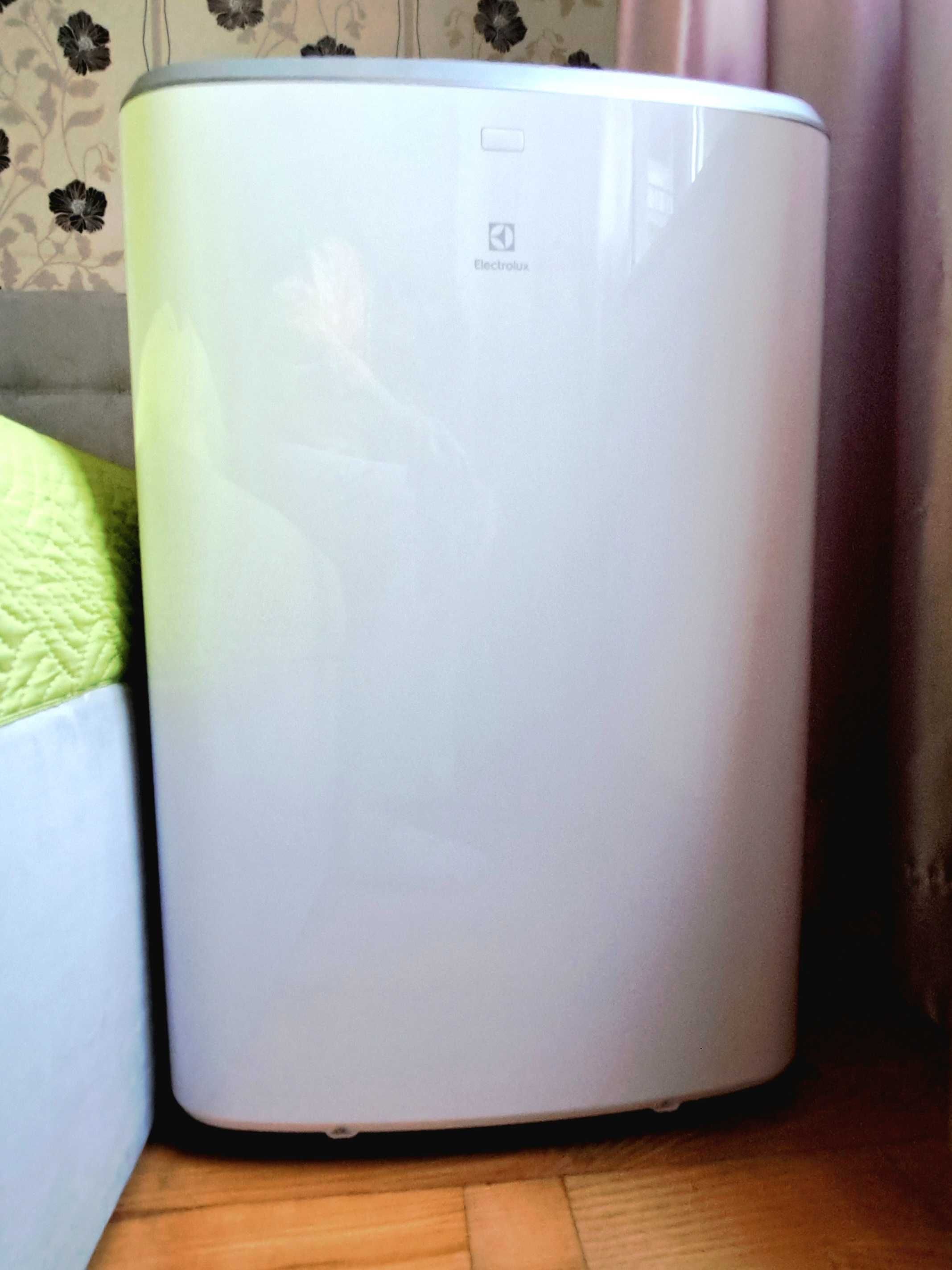 Мобилен КЛИМАТИК ELEKTROLUCS- Comfort 600, EXP26U339CW, BTU - 9000