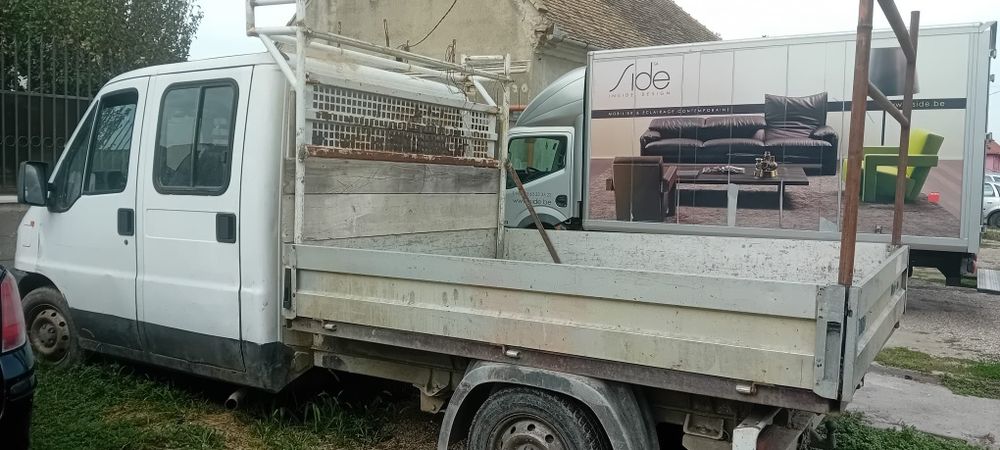 Mașina mica, camioneta, Bus