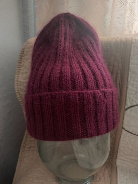 Шапка.    вязаная