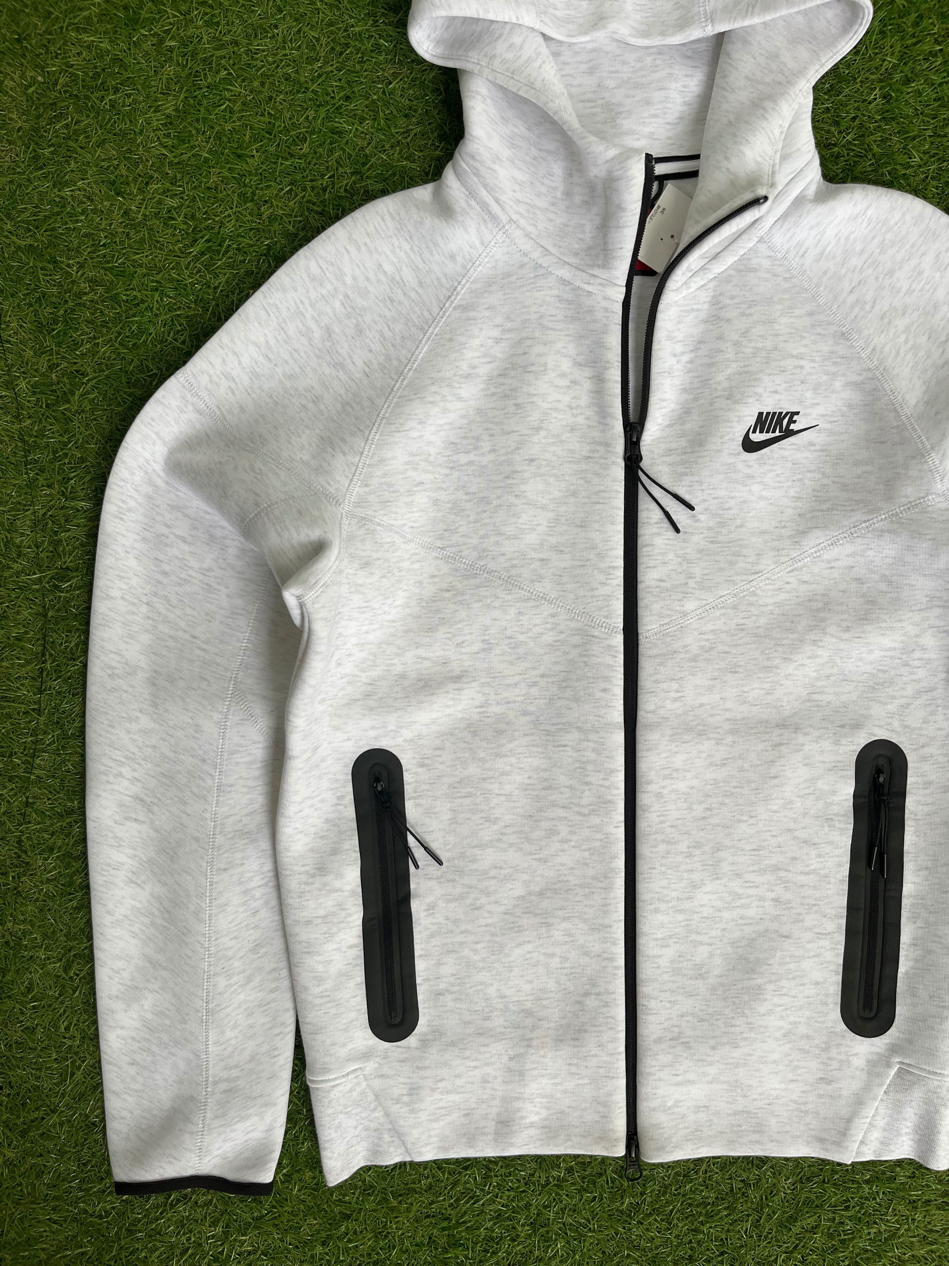 Мъжко горнище : NIKE TECH FLEECE S