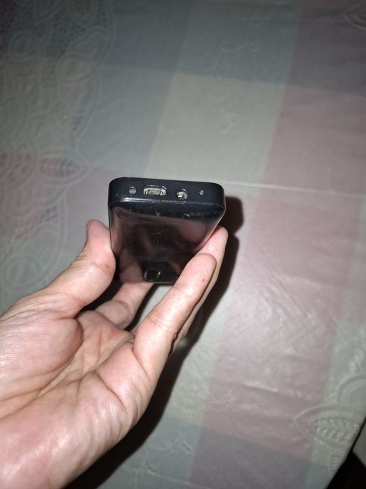 Кнопочный телефон MaxVI