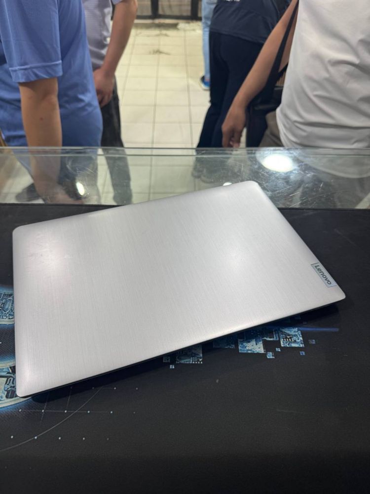 Notebook Lenovo AMD Ryzn 7 SSD 256GB ОЗУ 8GB VK 2G