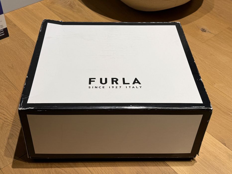 Furla Дамска чанта Alissa