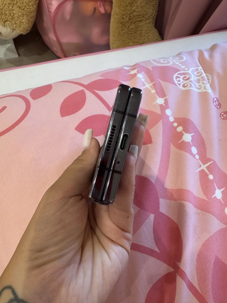 Samsung galaxy Z fold 5