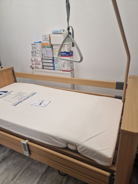 Vând pat Electric pt.persoane vârstnice sau cu dizabilități