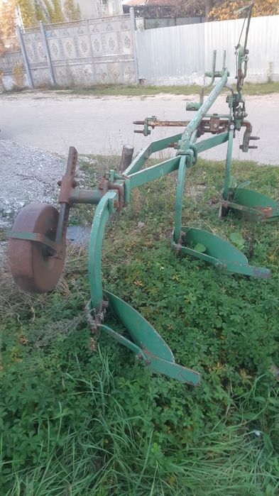 Plug Eberhardt dupa tractor