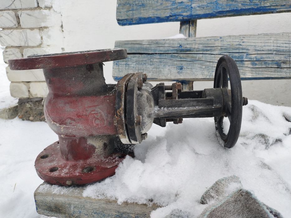 Советский кран істеп тұр