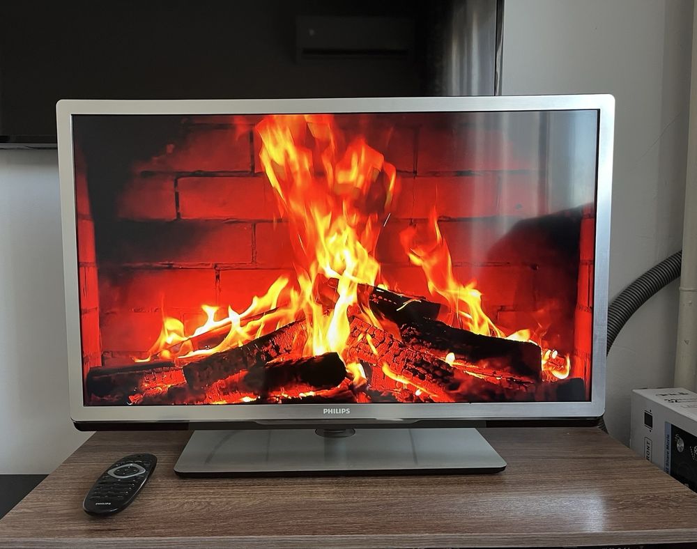 Телевизор LED 3D Philips 32