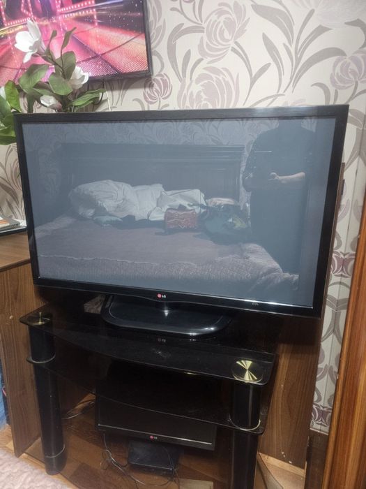 Lg 42 с подставкой