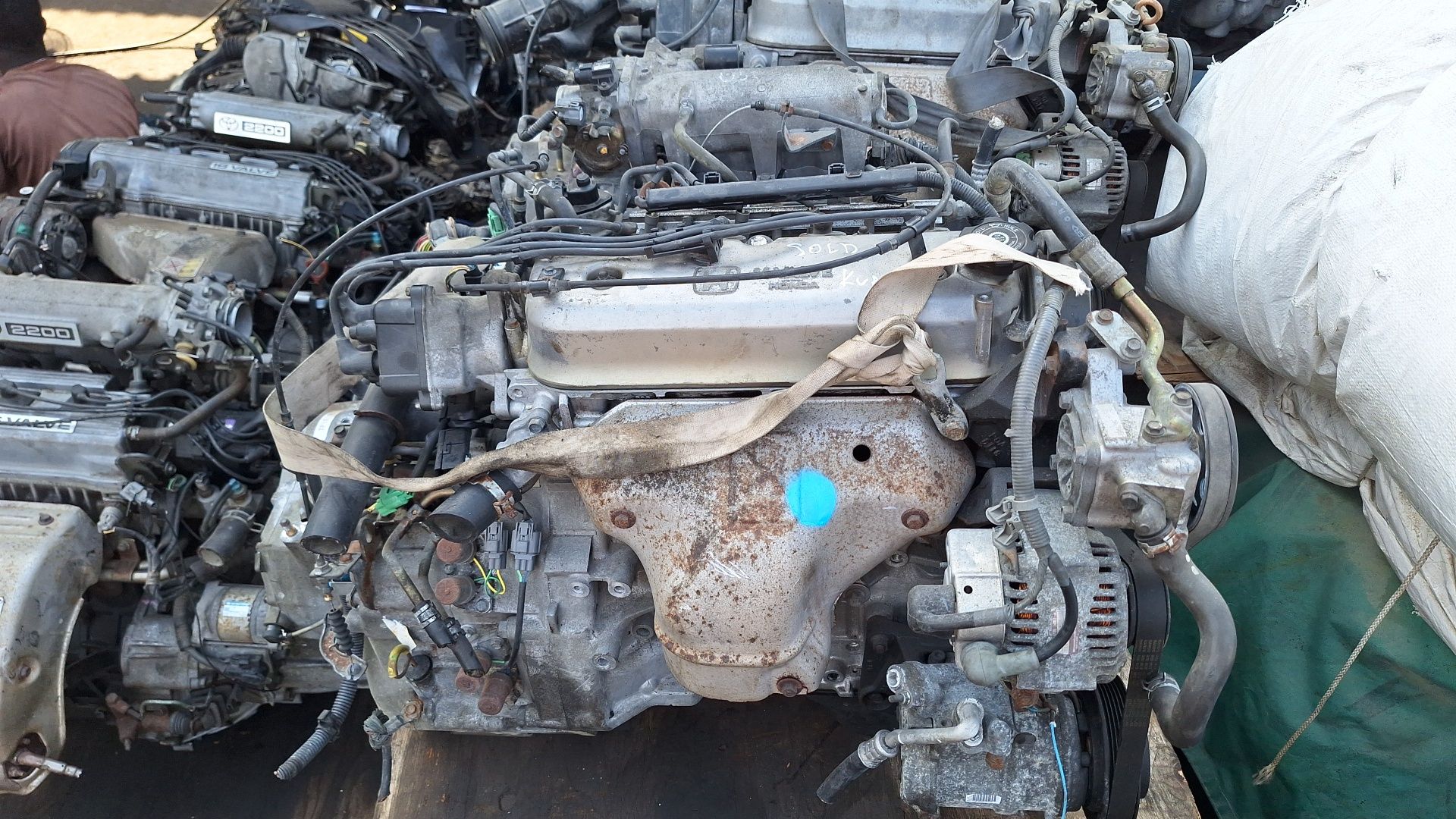 Двигатель Хонда Одиссей Шатл объем 2.3 F23 - 2.2 F22
