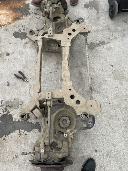 Vand punte spate Ford Mondeo MK5 hatchback break berlina combi