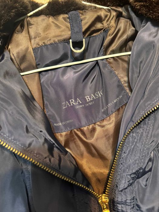 Geacă ZARA cu glugă detașabilă și cordon