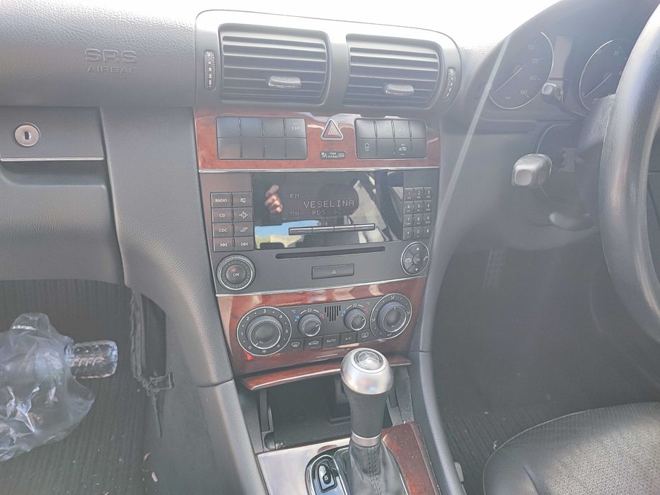 Мерцедес C 220 CDI 150 коня W203 На Части