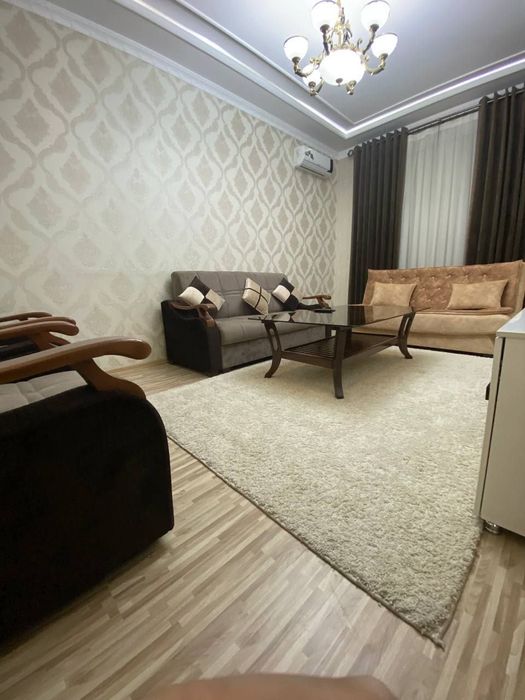 Сдаётся 2х комнатная квартира в центре самарканда