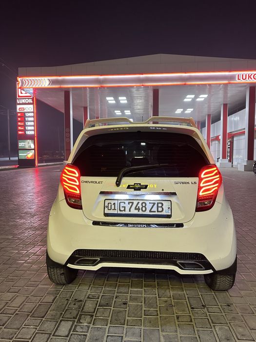 Spark 2011 2 pozitsiya bezin gaz